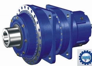 Mô-men xoắn cao Bộ giảm tốc bánh răng bên sườn 1440 vòng / phút Gắn mặt bích
